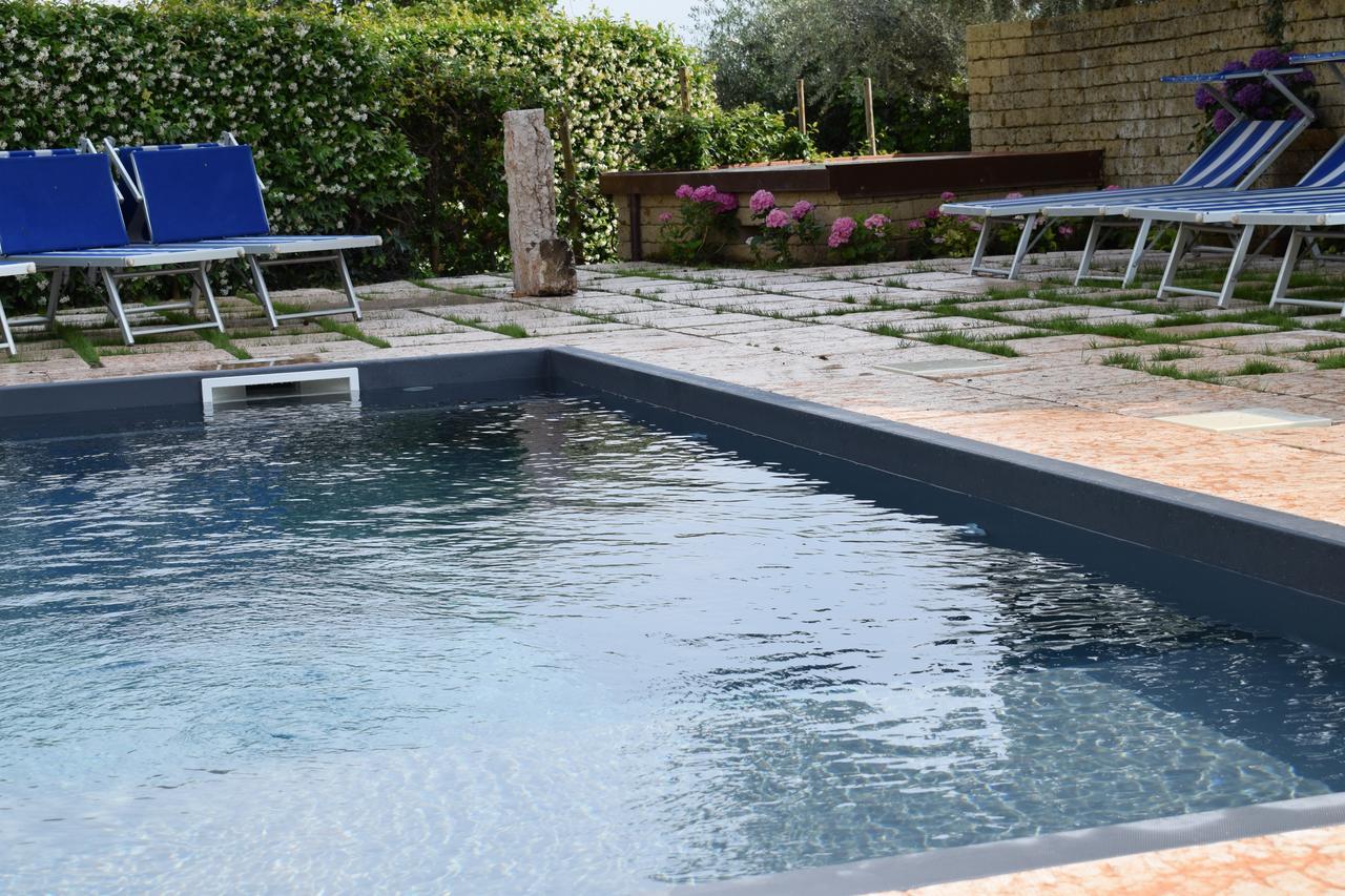La Tinassara Bed & Breakfast Lazise Exterior photo